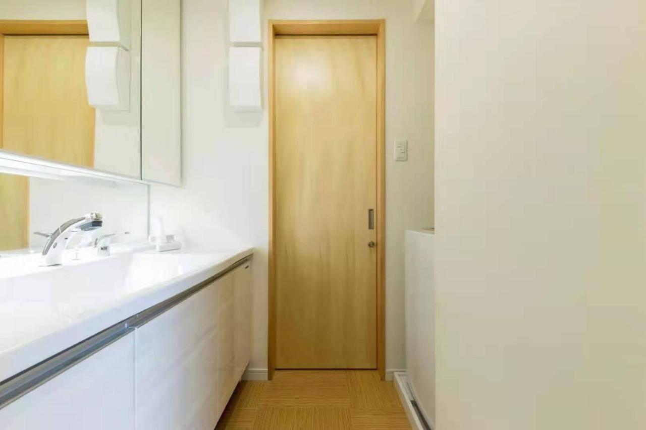 Rivil Hakata Apartment Fukuoka  Bagian luar foto