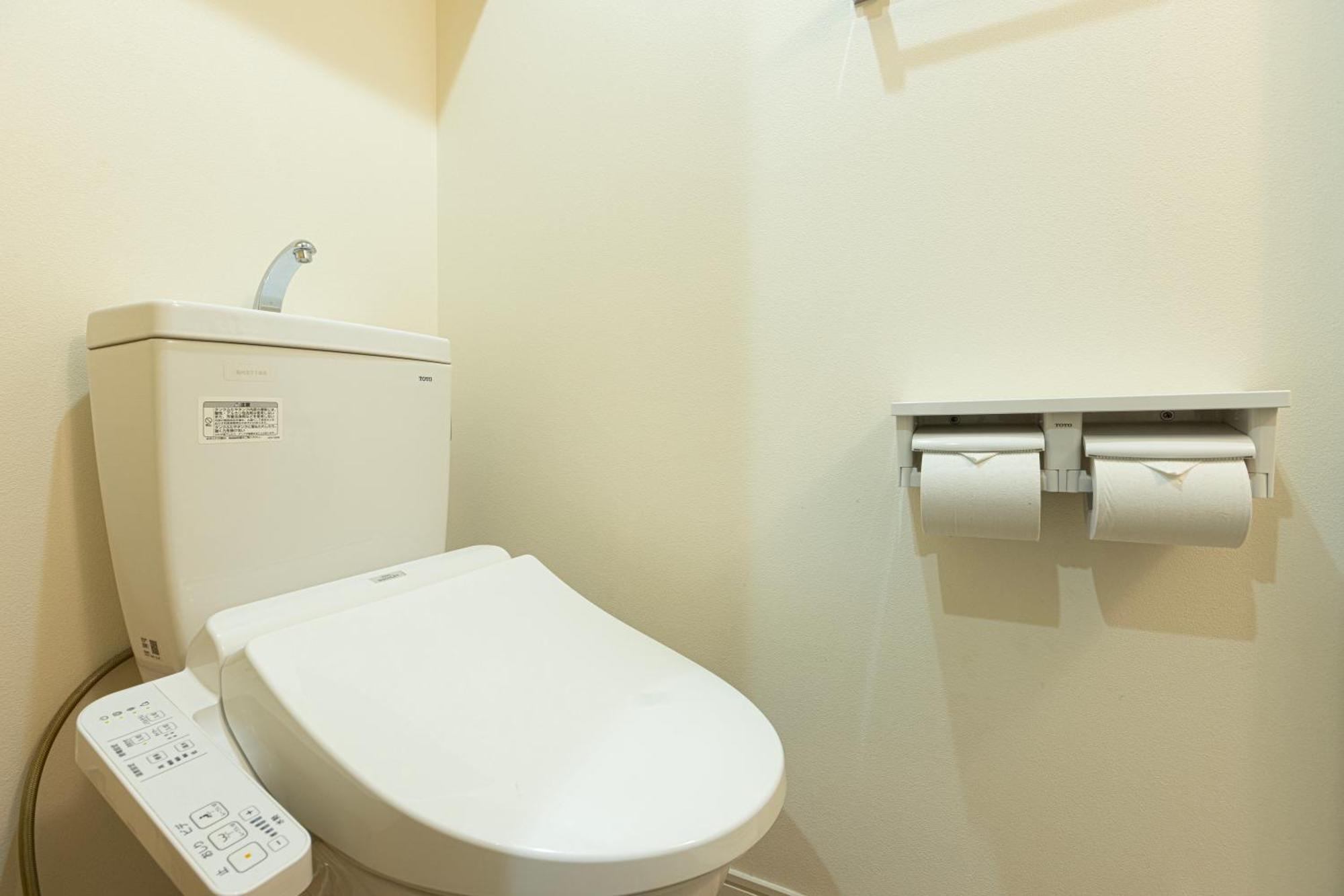 Rivil Hakata Apartment Fukuoka  Bagian luar foto