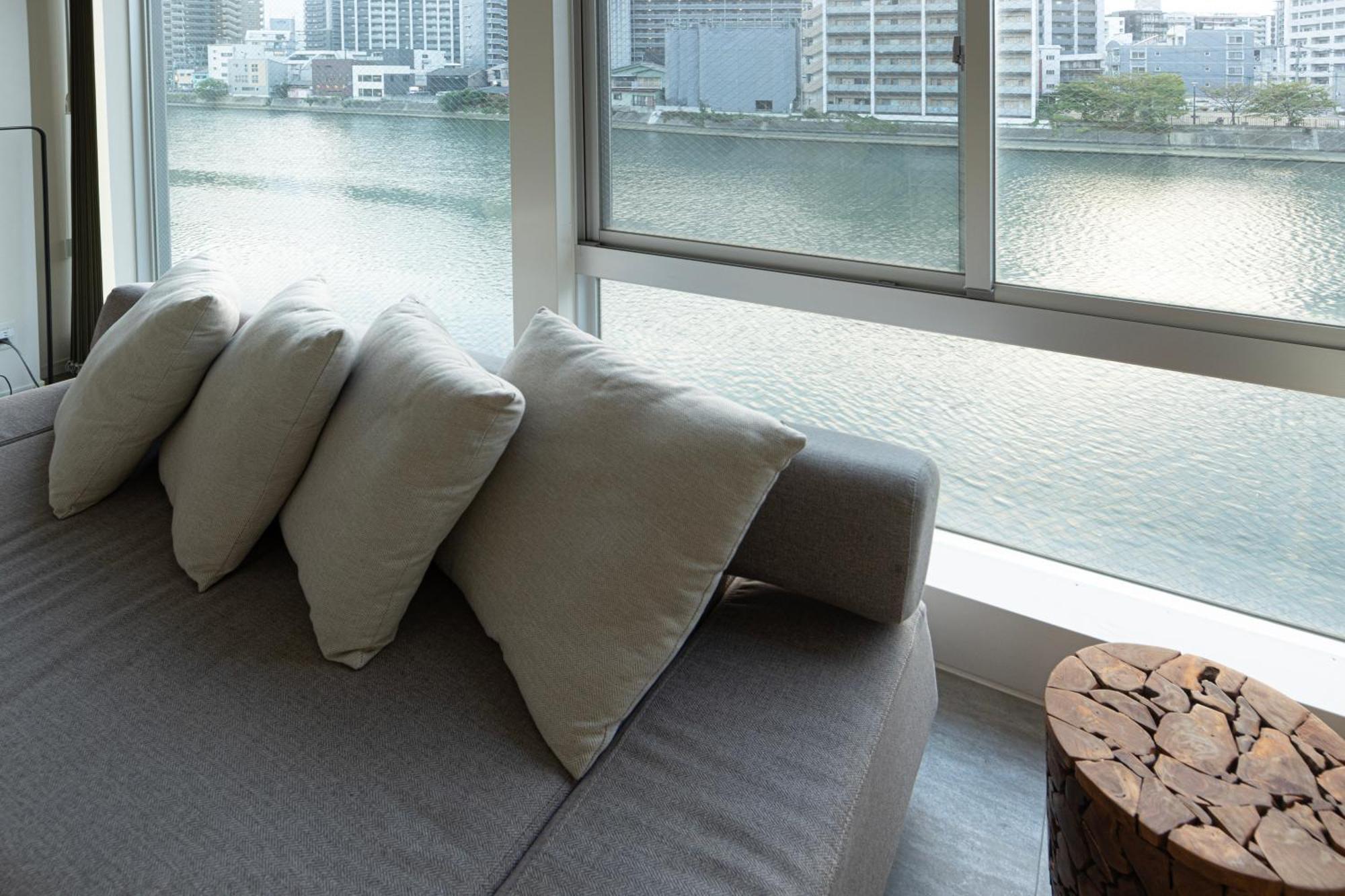 Rivil Hakata Apartment Fukuoka  Bagian luar foto