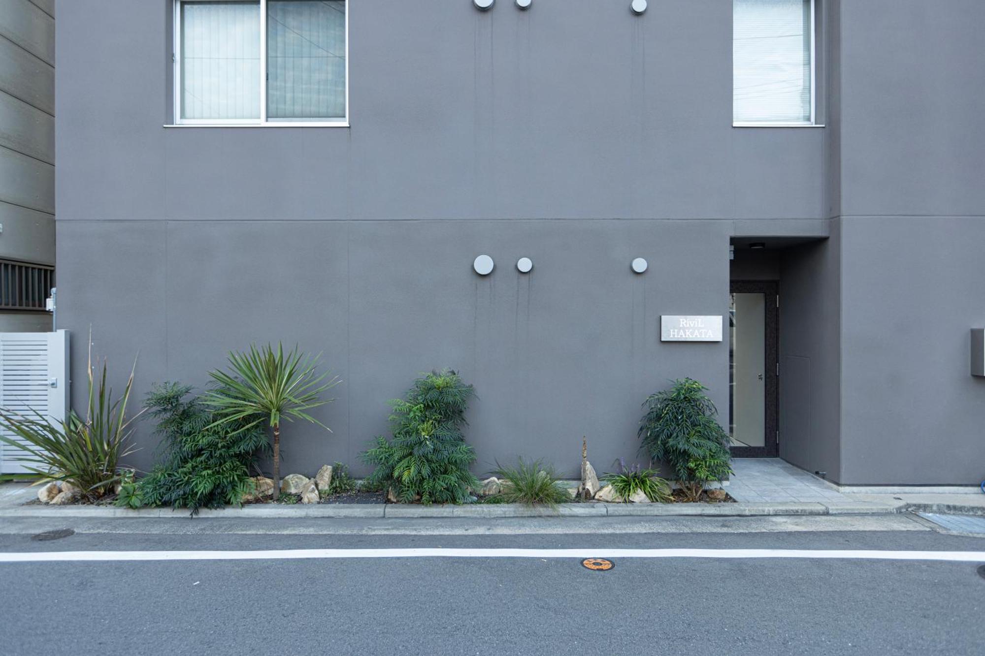 Rivil Hakata Apartment Fukuoka  Bagian luar foto